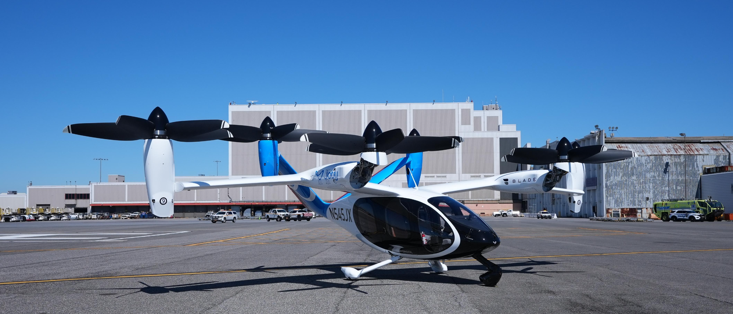 Air Taxis Stuck